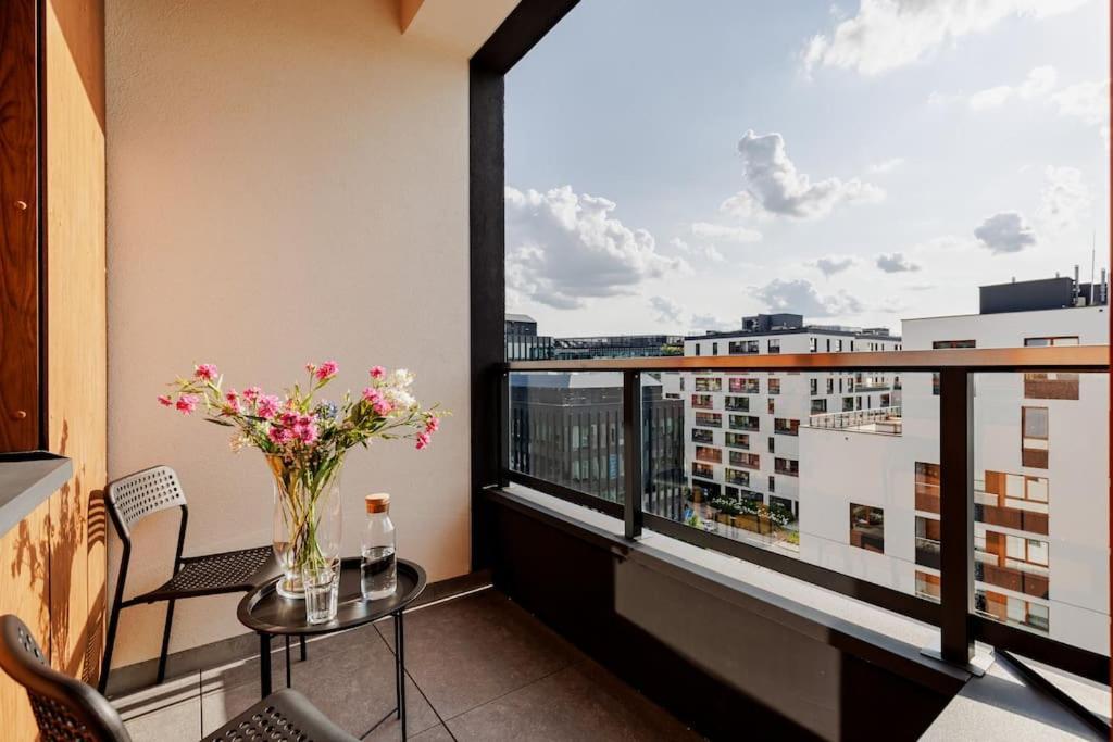 Apartment Bright In Mokotow Business Center Warsaw